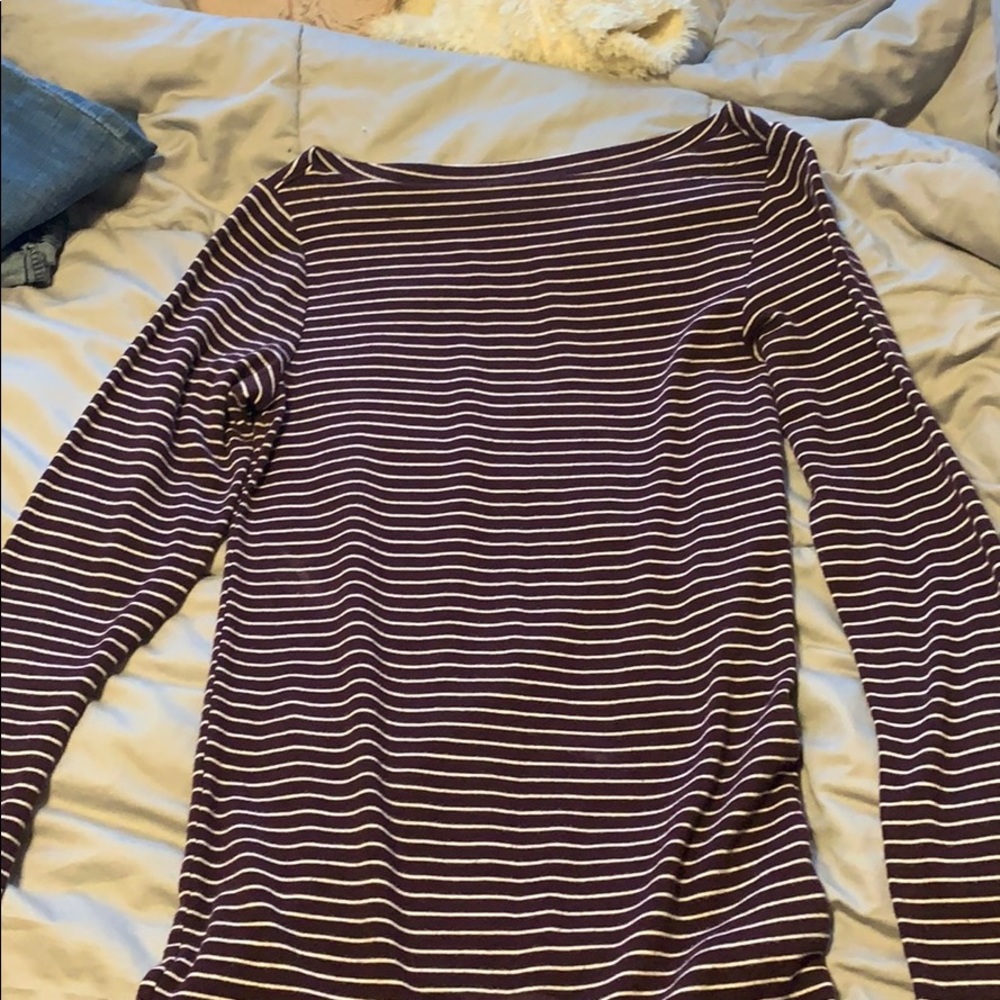 marroon striped shirt
